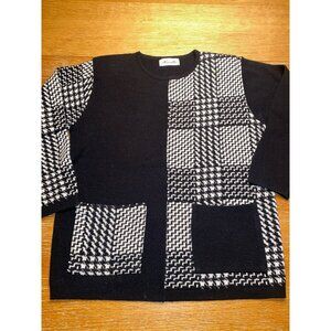 Womens Patterned Sweater